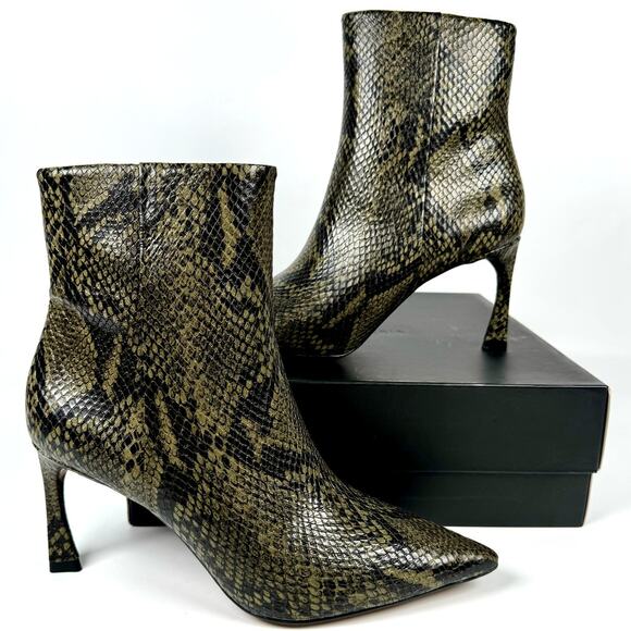NEW in Box BCBGMAXAZRIA PIA Green Snakeskin Leather Booties Size 7.5M - Picture 1 of 11